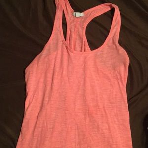 dELiA’s tank top